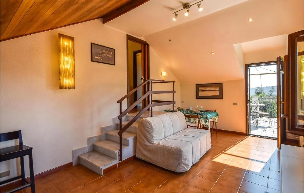 בית נופש Awesome Home In Rapallo With Kitchen