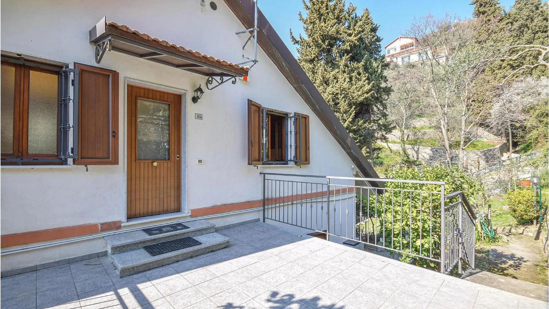 Awesome Home In Rapallo With Kitchen בית נופש